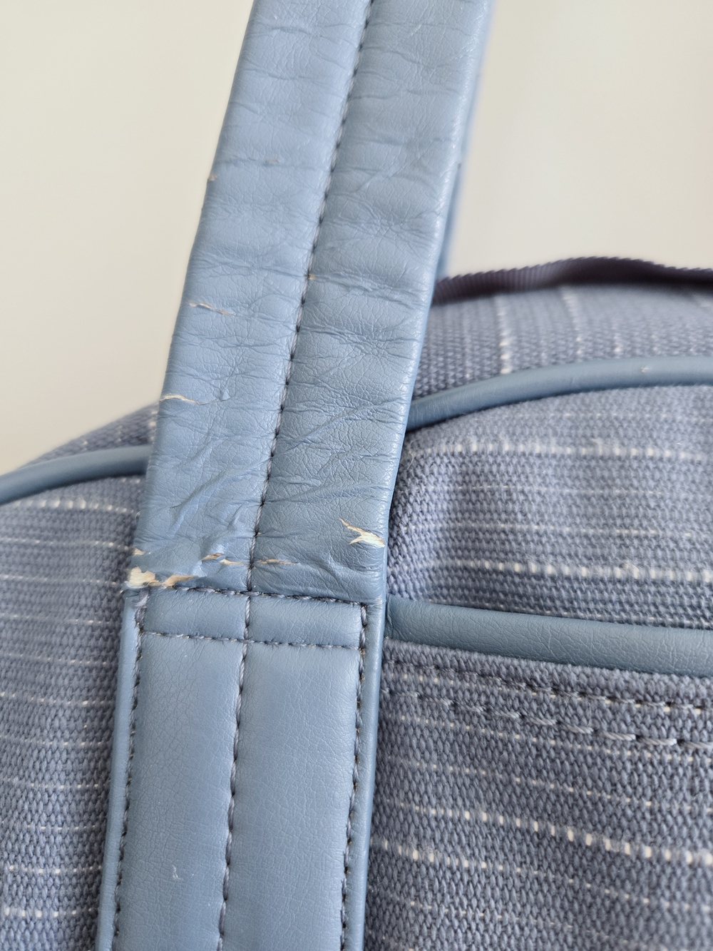 Om For All Bag, BLUE DENIM. Duffle Vintage LULU Y2K - Picture 6 of 10
